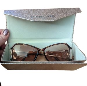 ❌SOLD❌ MINT NWOT Paloma Picasso Designer Tortoiseshell Oval Sunglasses